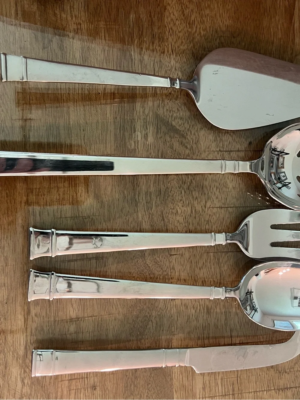 HERITAGE MINT LTD BENTLEY 5 PIECE COMPLETER SET 18/10 STAINLESS SERVING FLATWARE